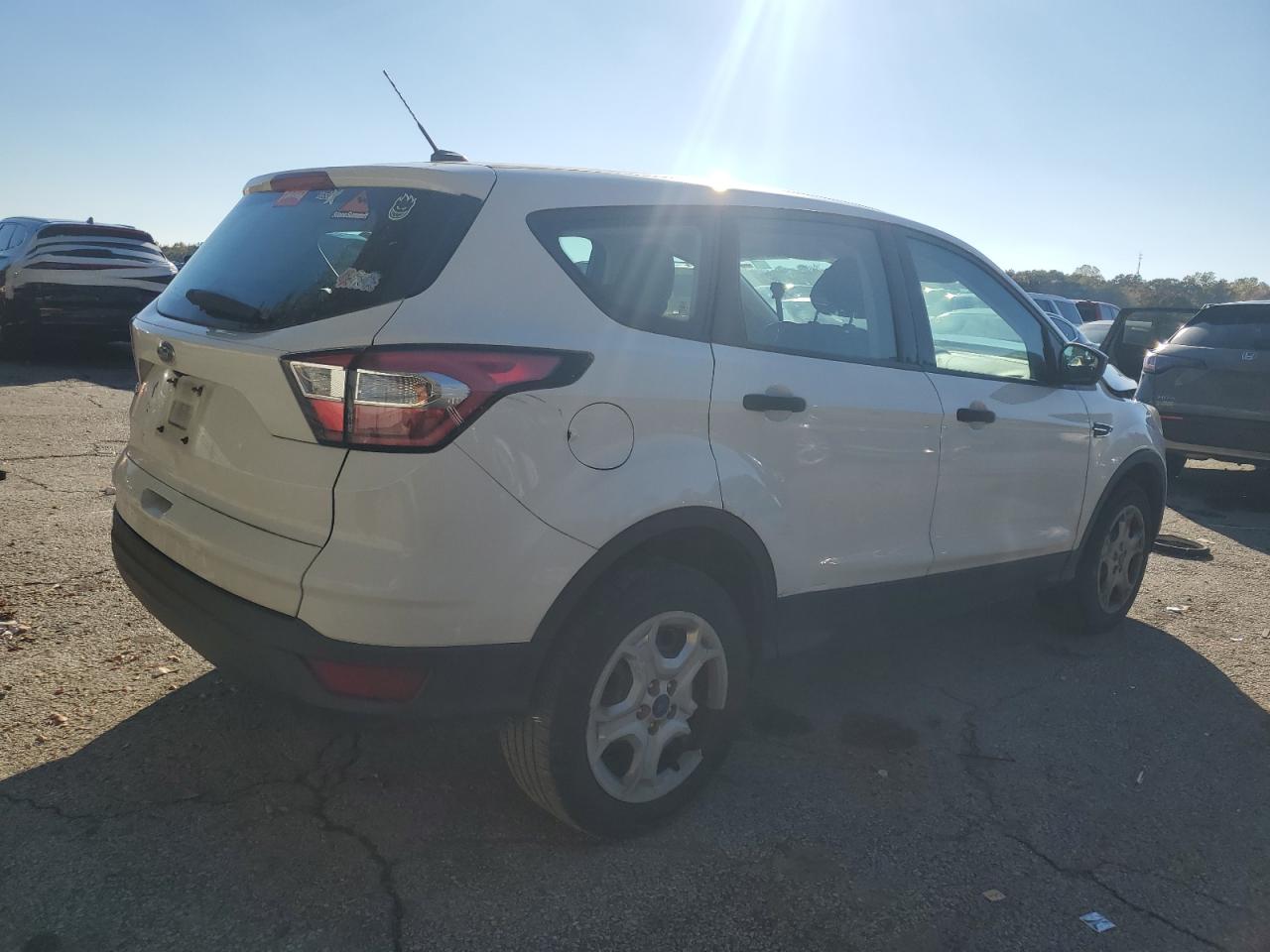 FORD ESCAPE S