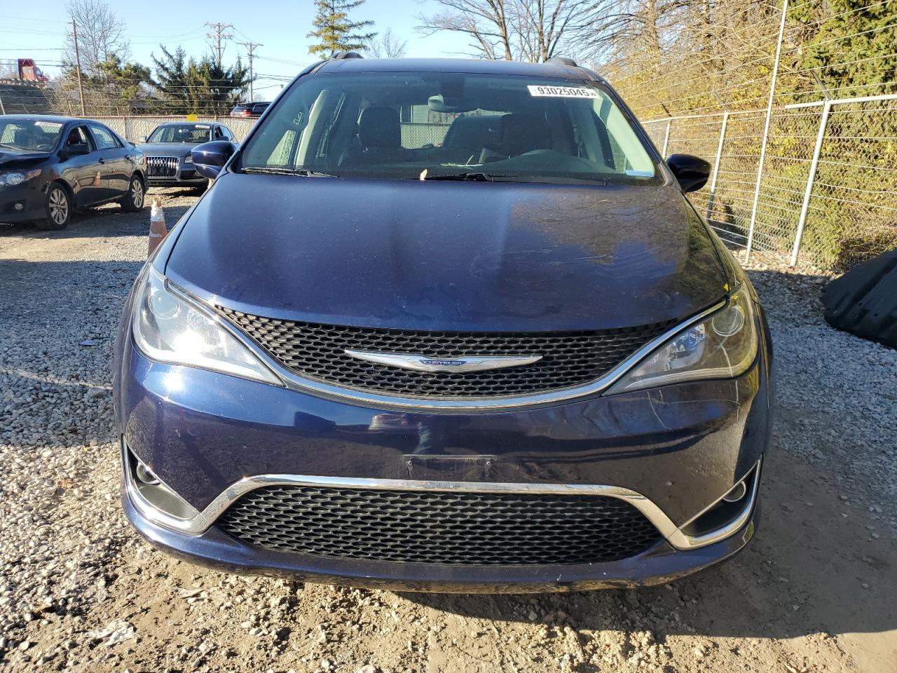 CHRYSLER PACIFICA TOURING L