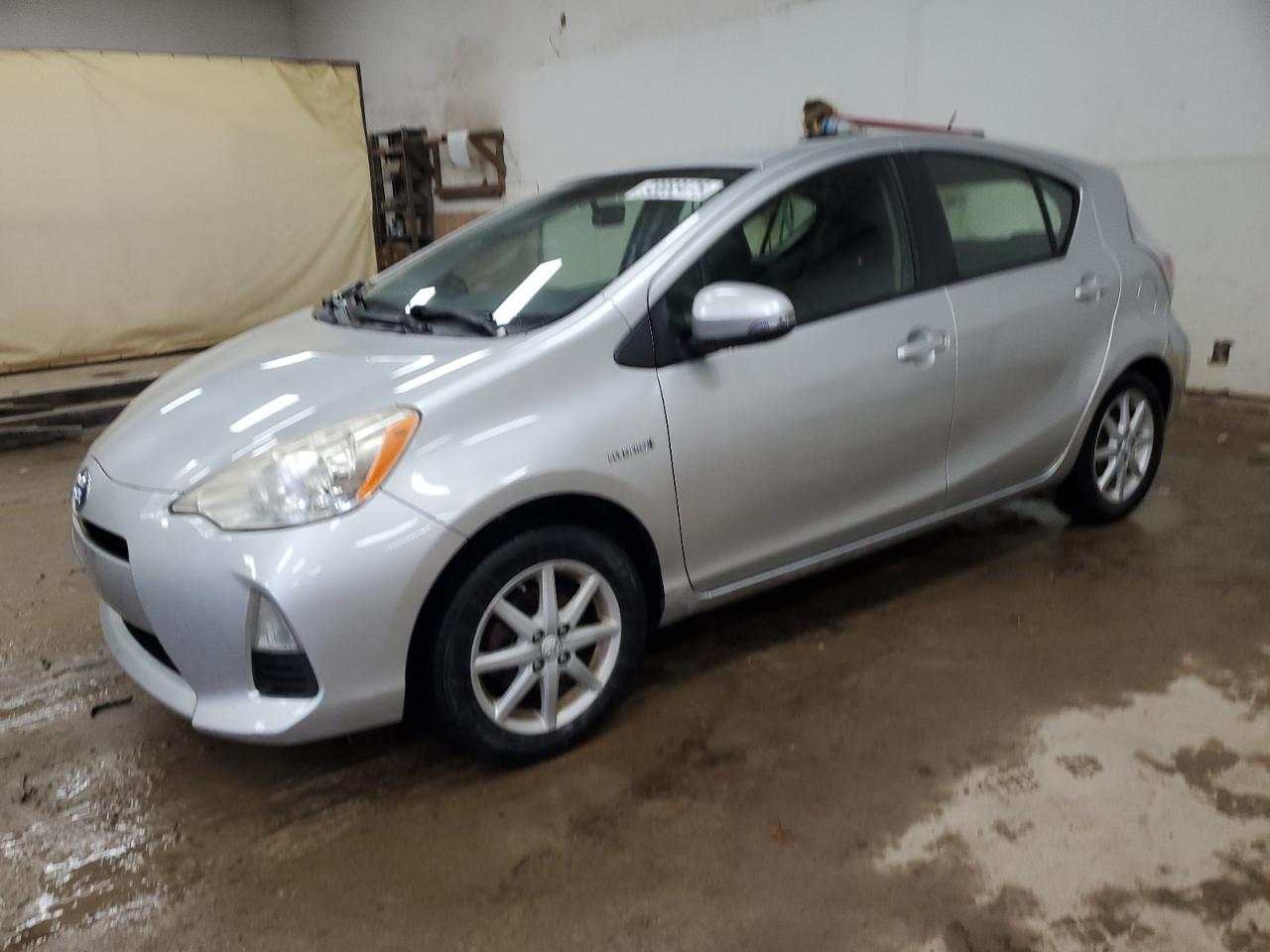 Lot #3294508511 2013 TOYOTA PRIUS C