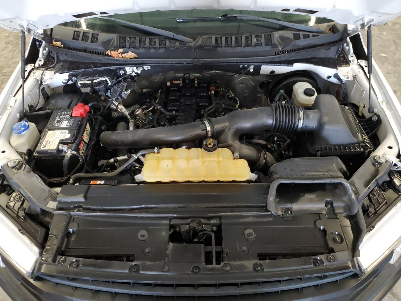 FORD F-150 SUPER CAB