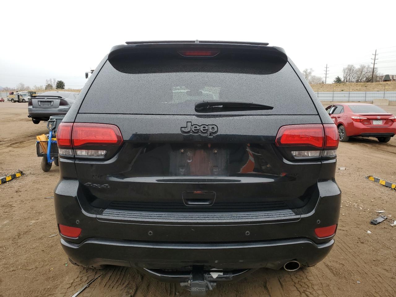 JEEP GRAND CHEROKEE LAREDO
