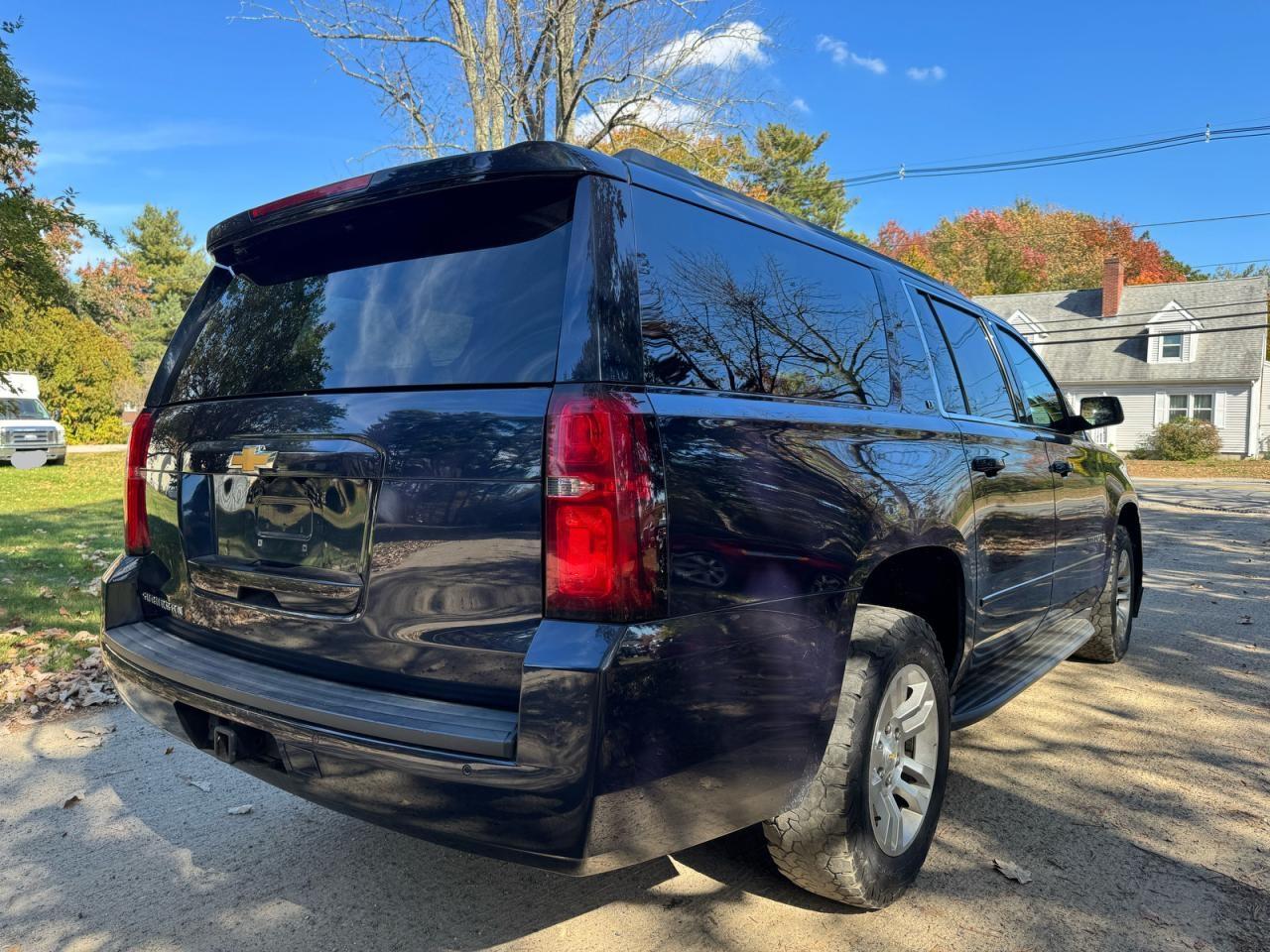 CHEVROLET SUBURBAN K1500 LT