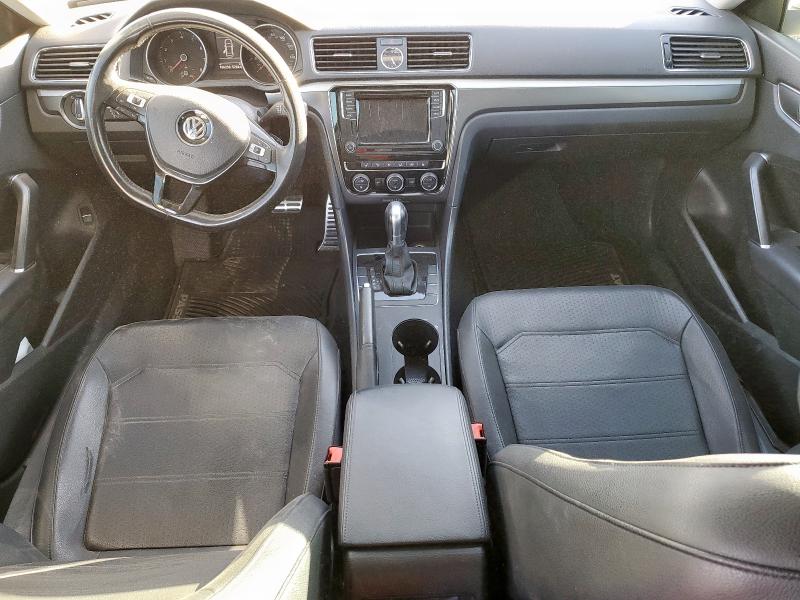 2017 VOLKSWAGEN PASSAT R-L #3302699100