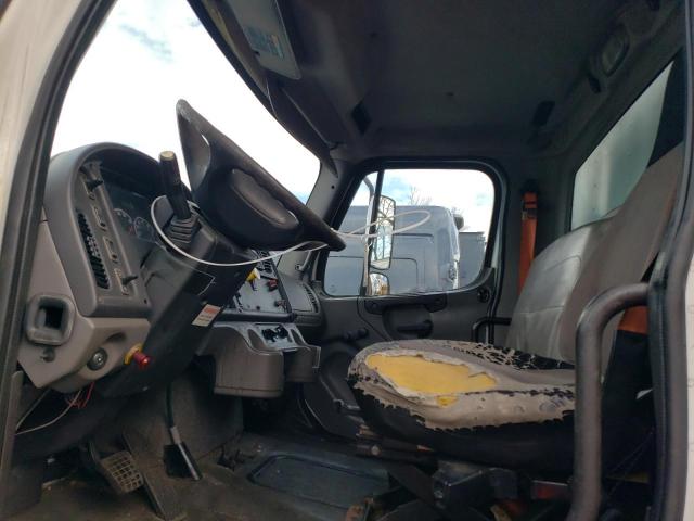 2008 FREIGHTLINER M2 106 MED #3303877699