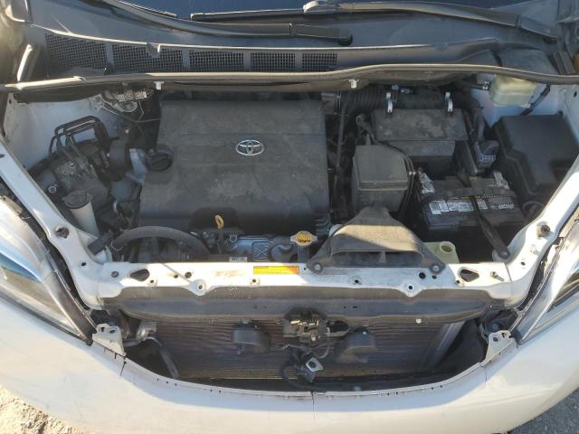 2016 TOYOTA SIENNA XLE #3283864463