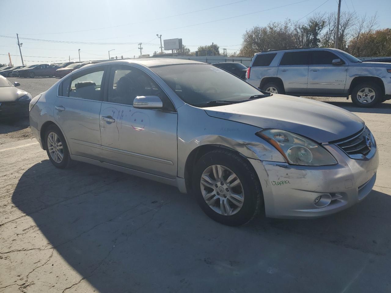 NISSAN ALTIMA BASE