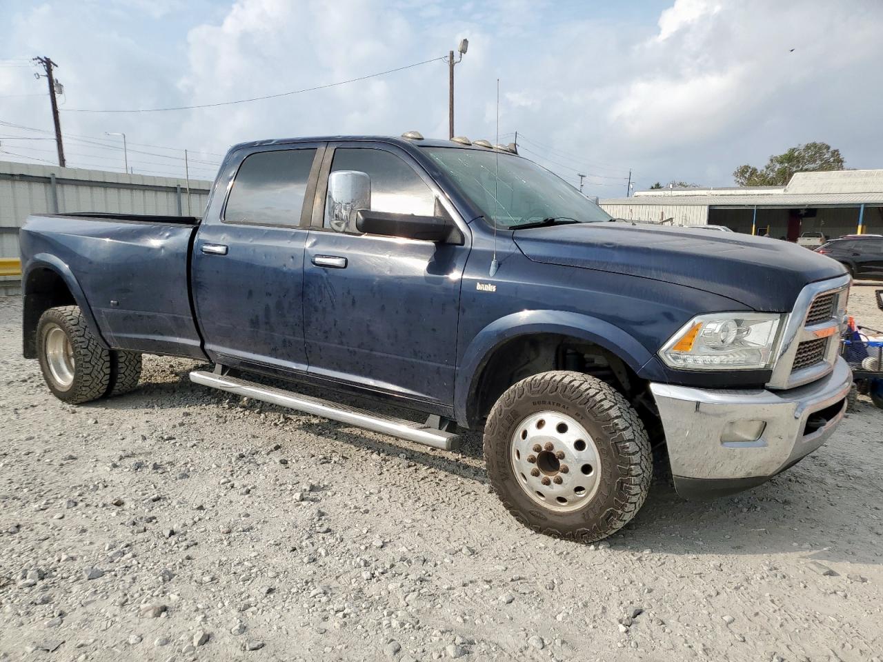 RAM 3500 LARAMIE