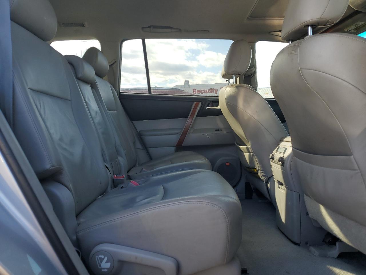 Lot #3315961123 2009 TOYOTA HIGHLANDER