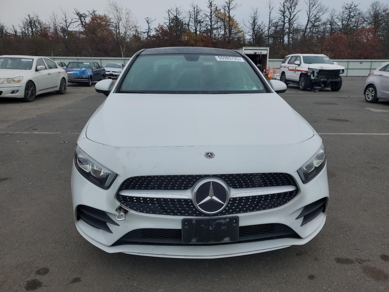 MERCEDES-BENZ A-CLASS 220 4MATIC