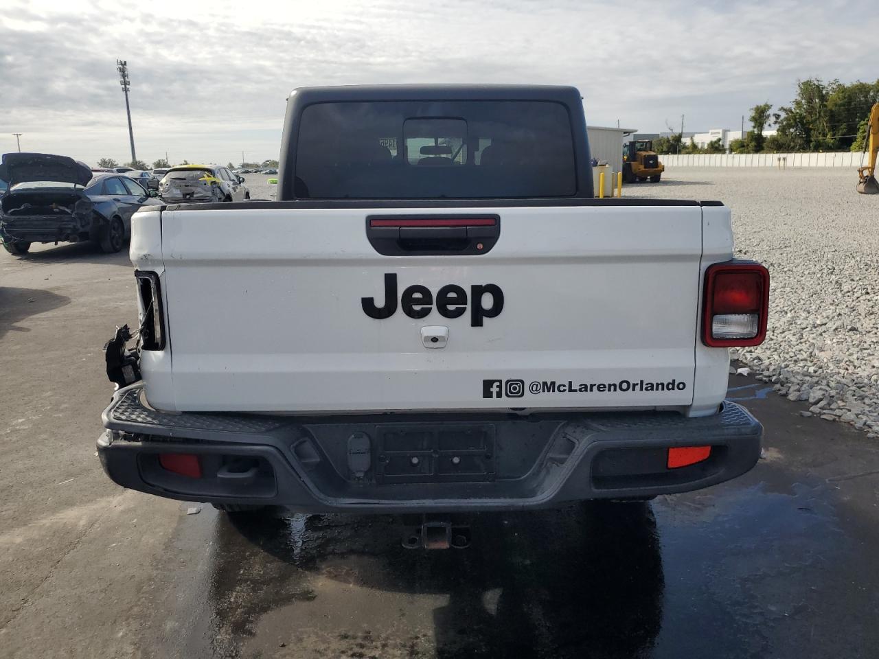 JEEP GLADIATOR SPORT