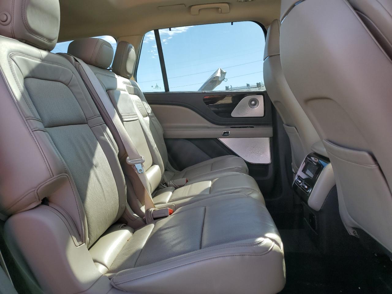 LINCOLN AVIATOR RESERVE