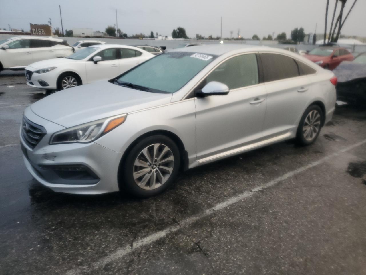 HYUNDAI SONATA SPORT