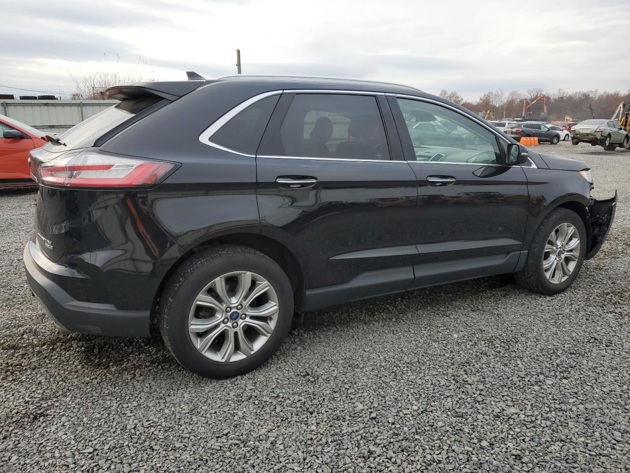 FORD EDGE TITANIUM