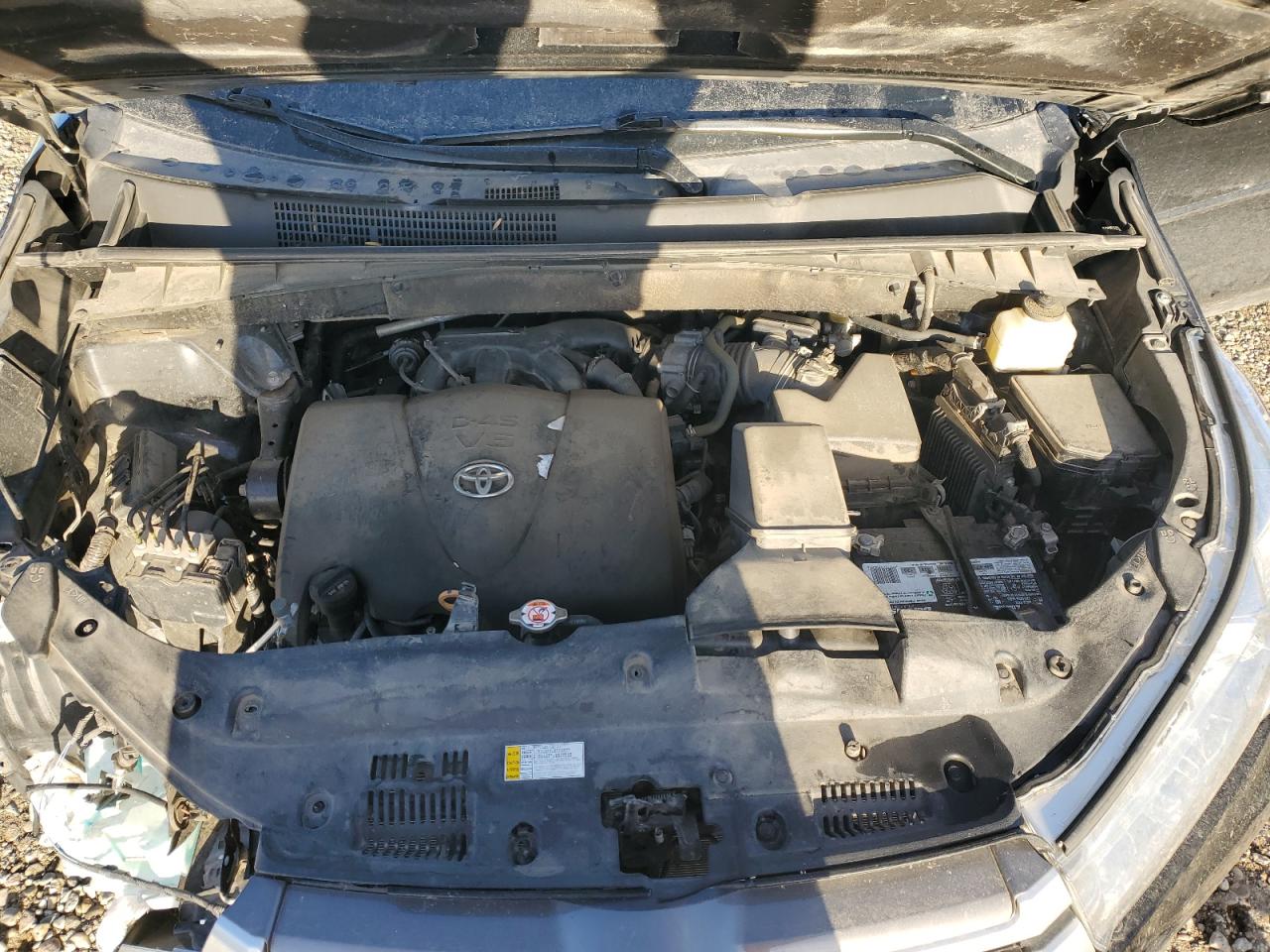 TOYOTA HIGHLANDER SE