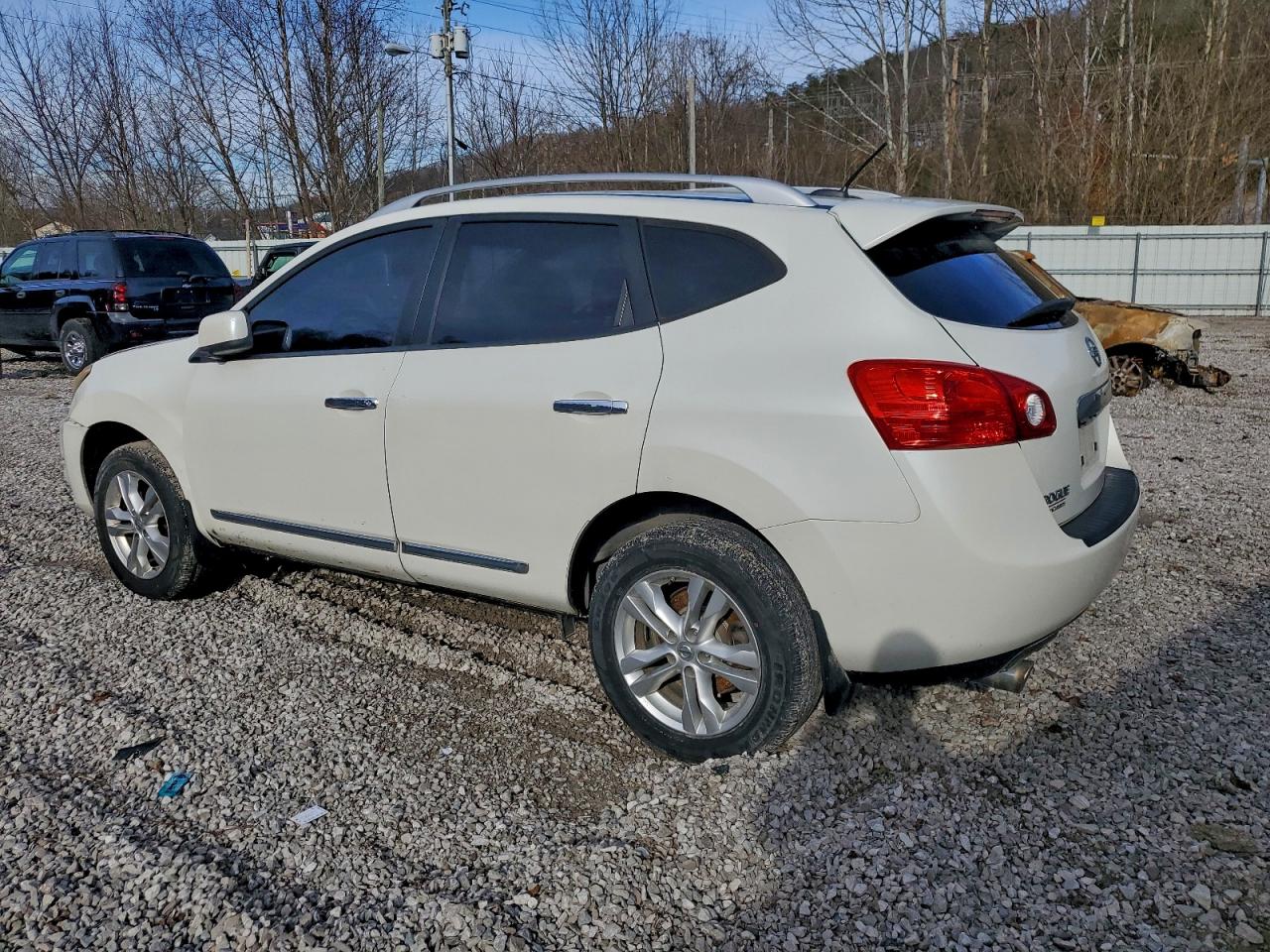 NISSAN ROGUE S