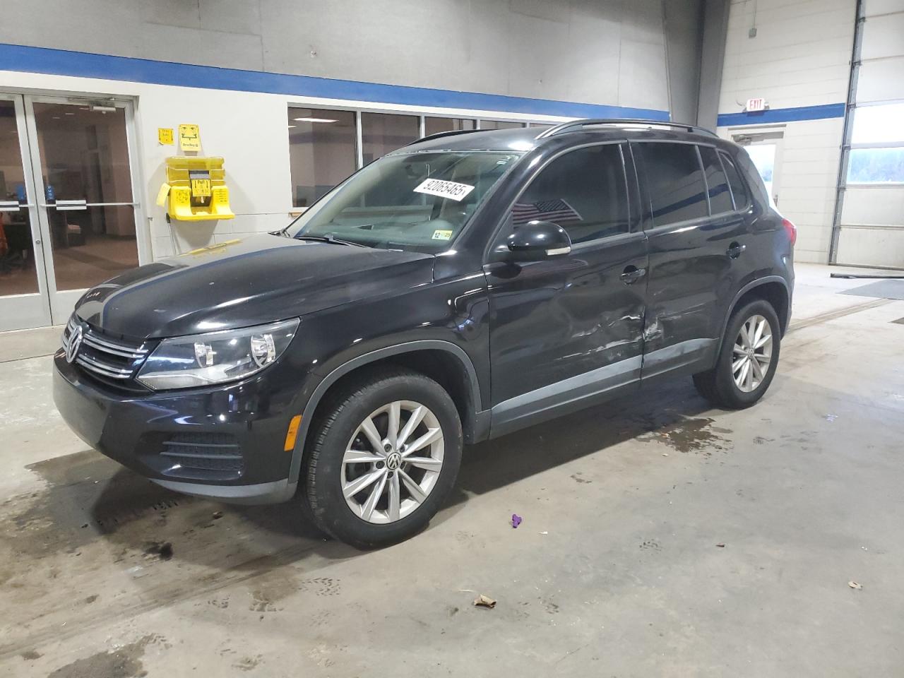 VOLKSWAGEN TIGUAN S