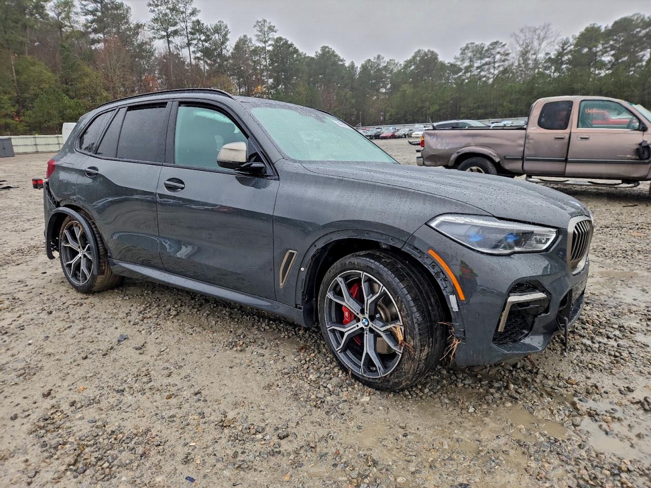 BMW X5 M M50I