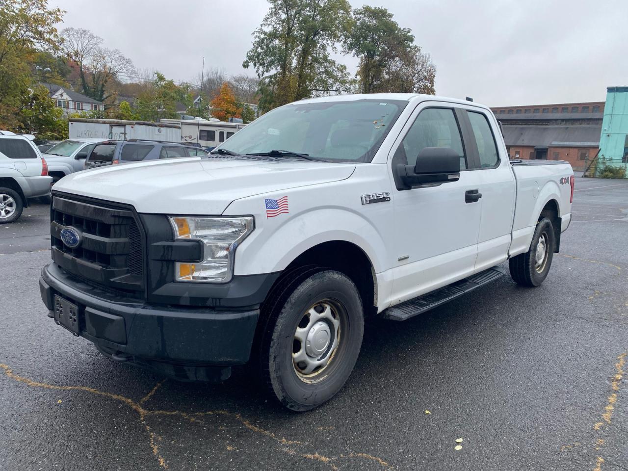 FORD F-150 SUPER CAB