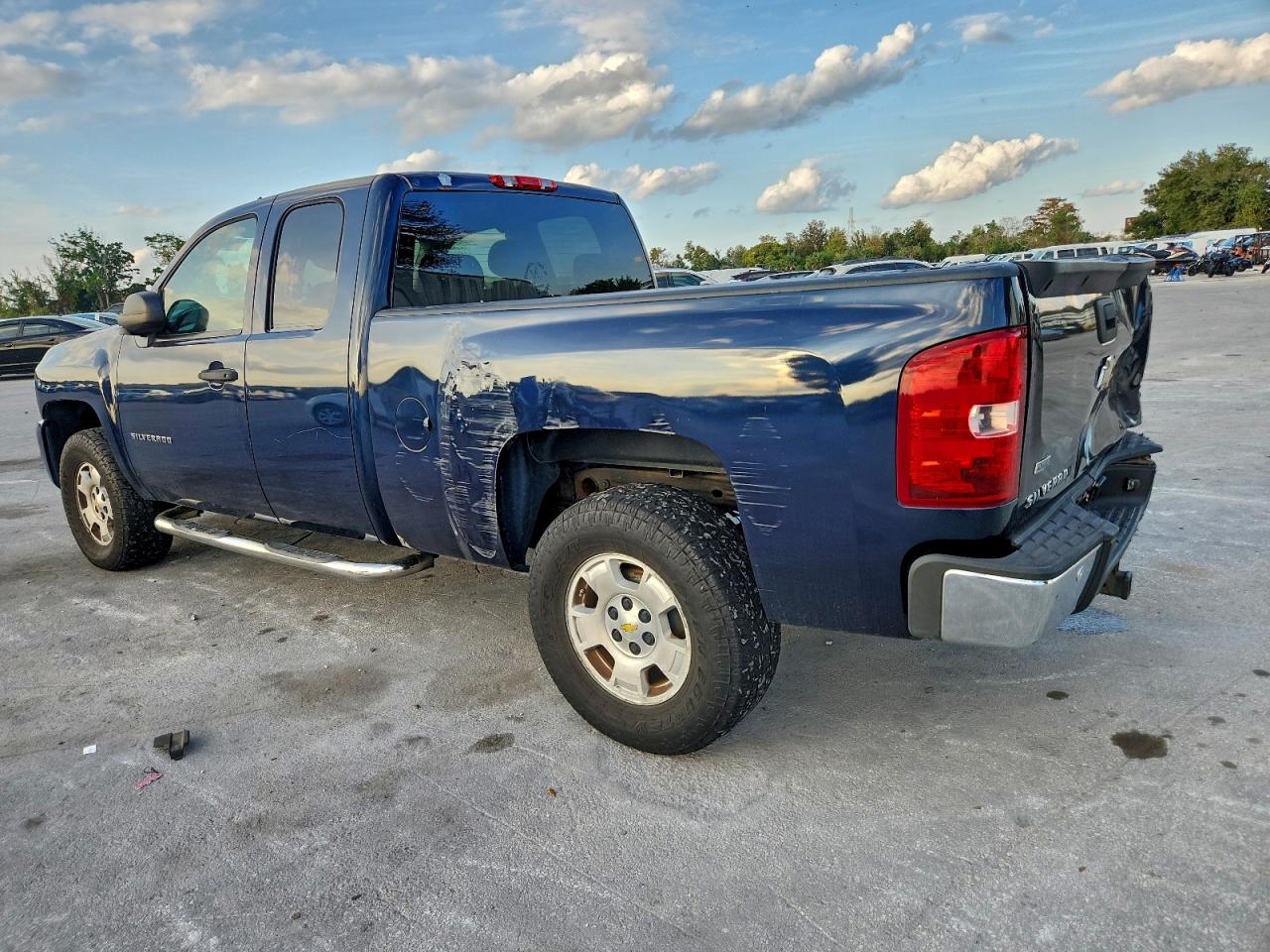 CHEVROLET SILVERADO K1500 LT