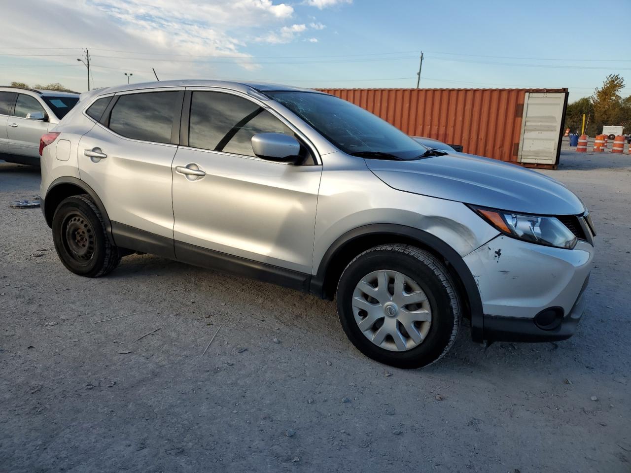 NISSAN ROGUE SPORT S