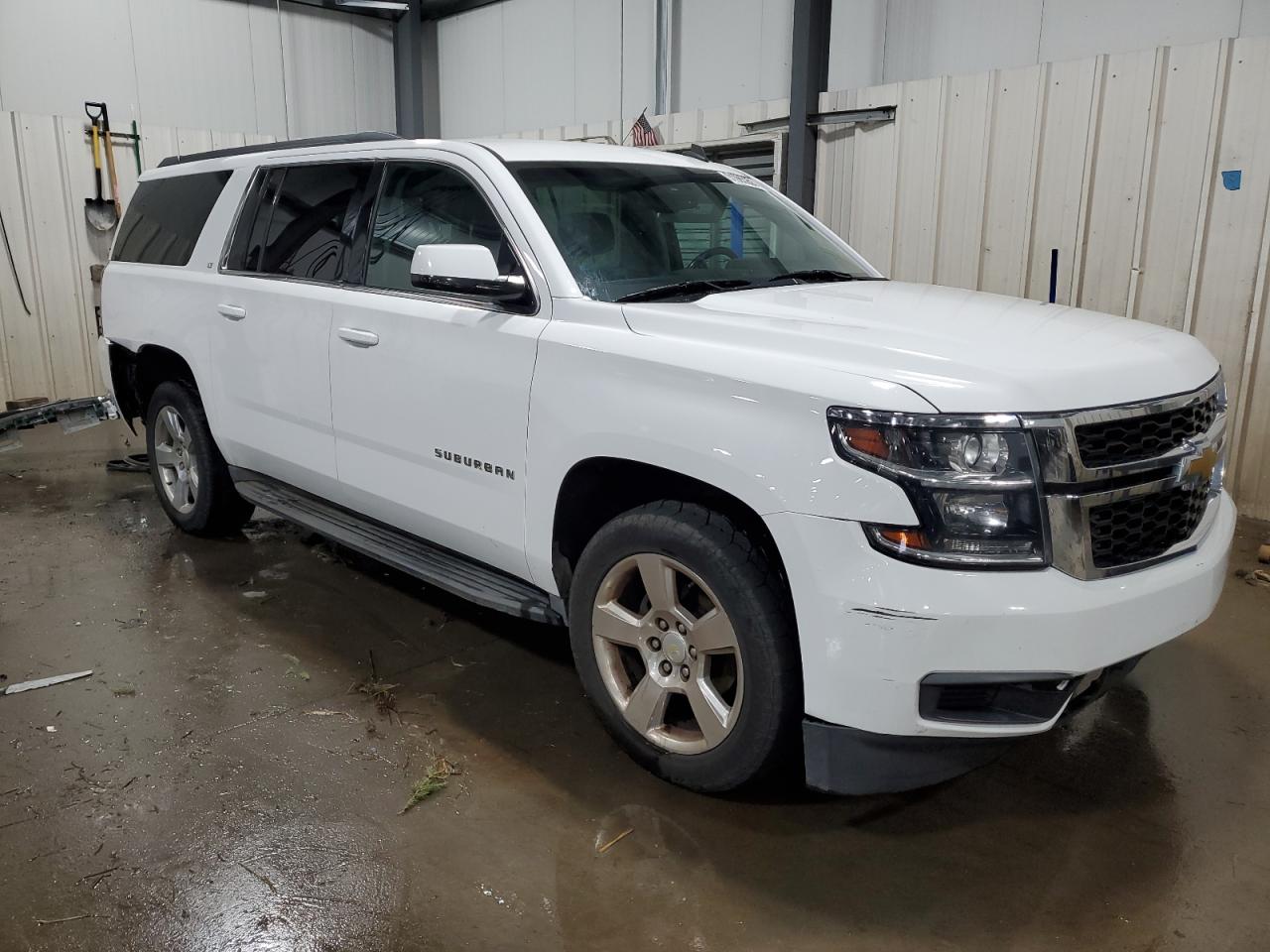 CHEVROLET SUBURBAN K1500 LT