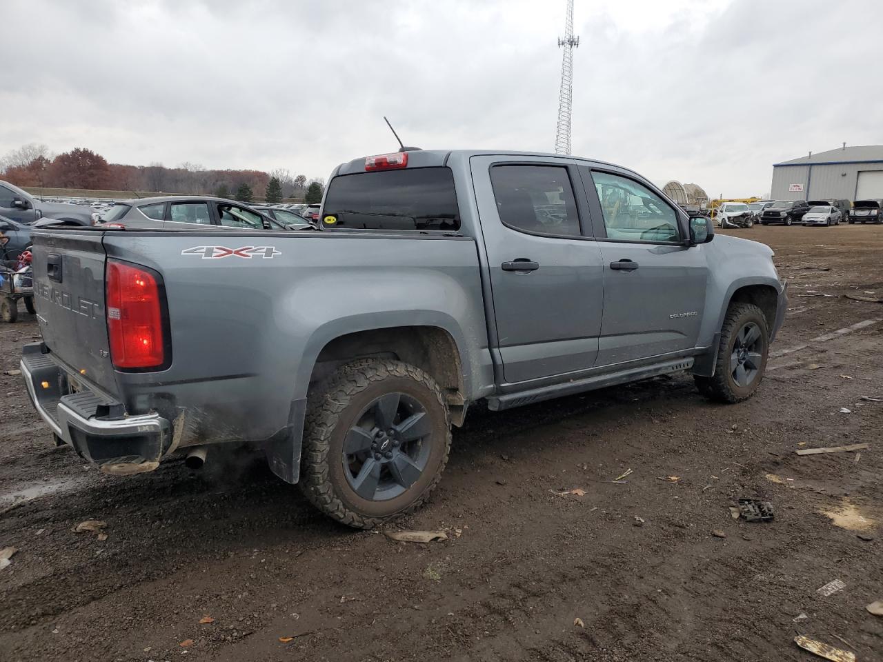 CHEVROLET COLORADO