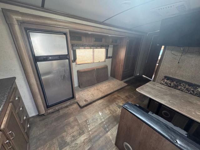 2016 KZ SPREE ESCAPE #3283777446