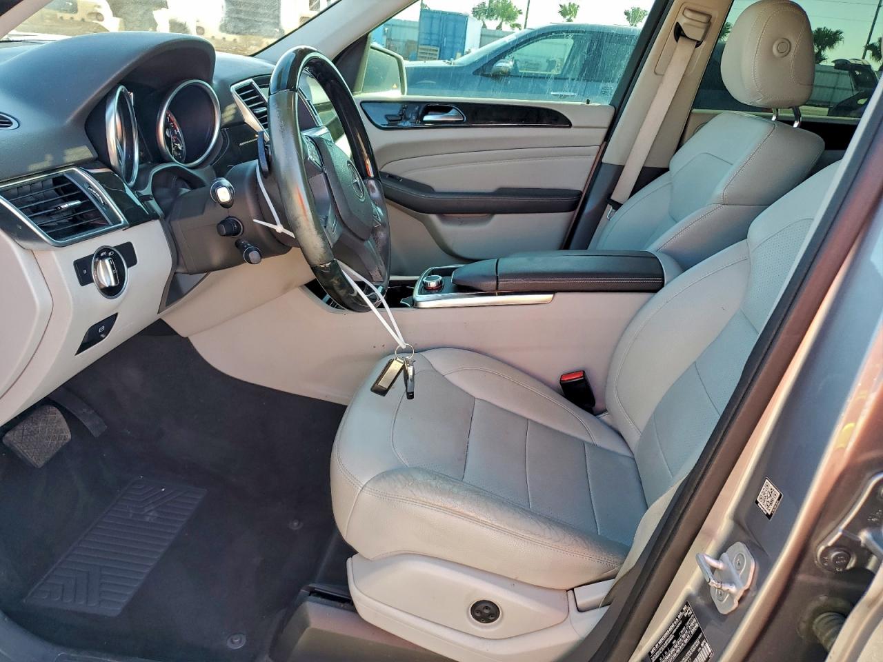 MERCEDES-BENZ M-CLASS 350