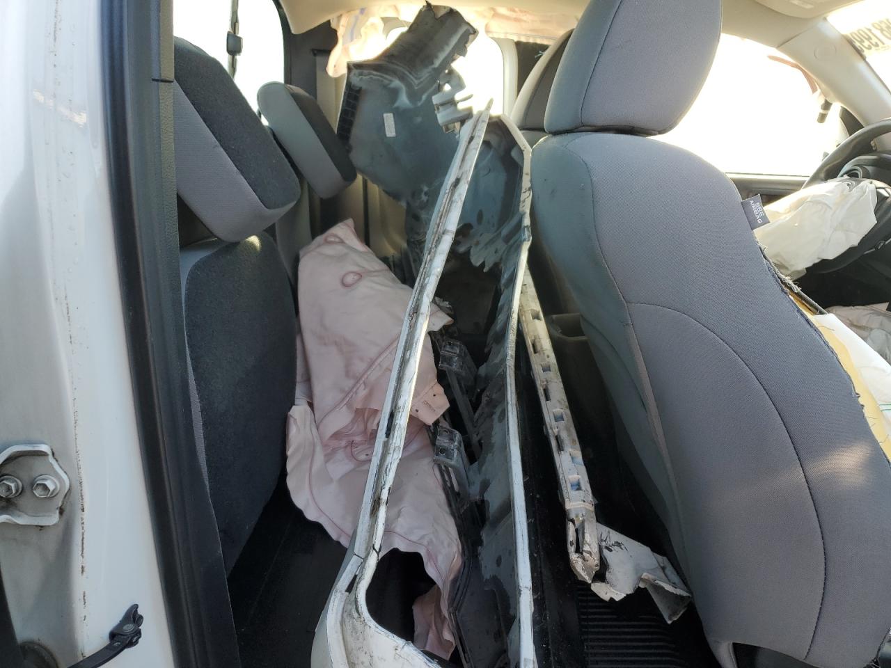 TOYOTA TACOMA ACCESS CAB