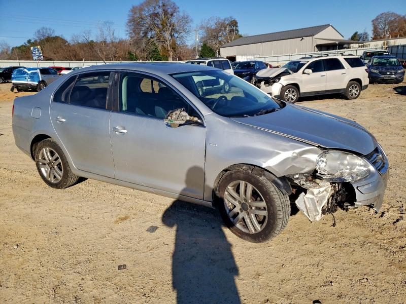 2007 VOLKSWAGEN JETTA WOLF #3301792339