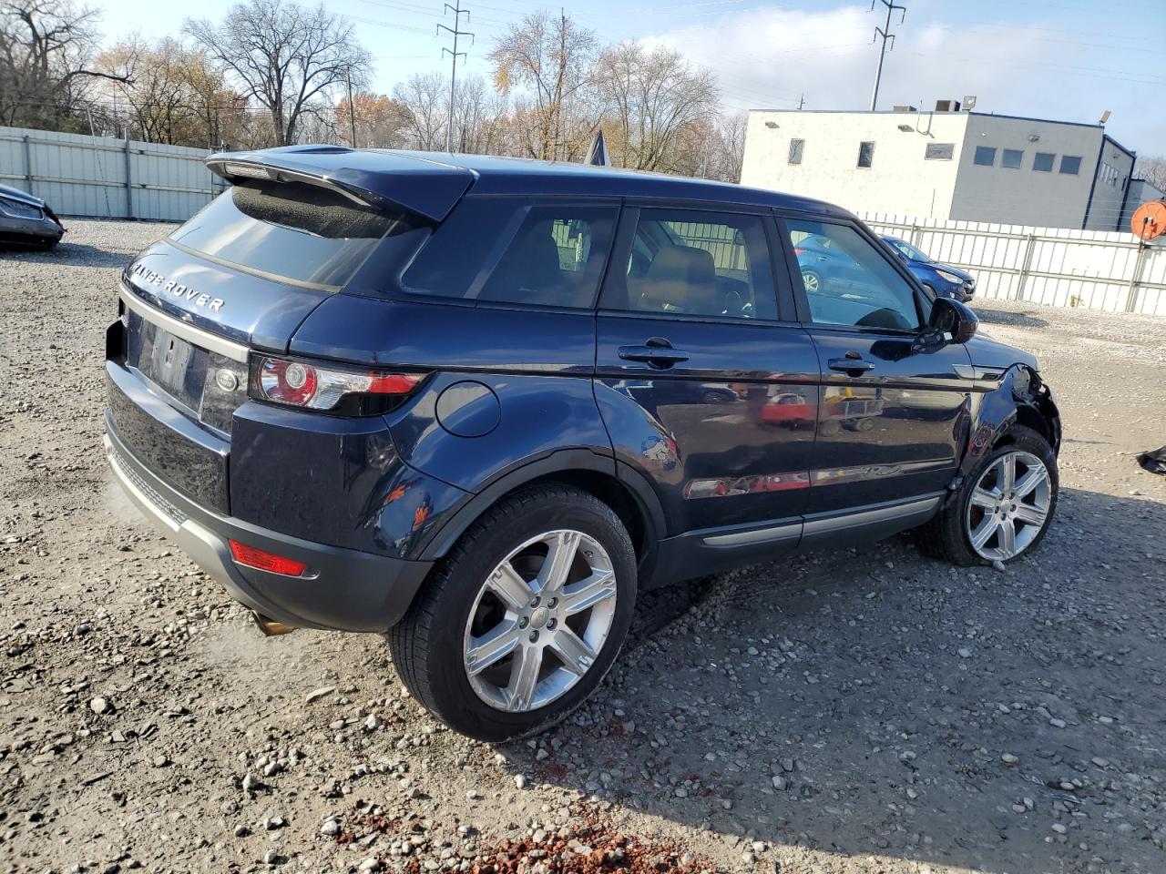 LAND ROVER RANGE ROVER PURE PLUS