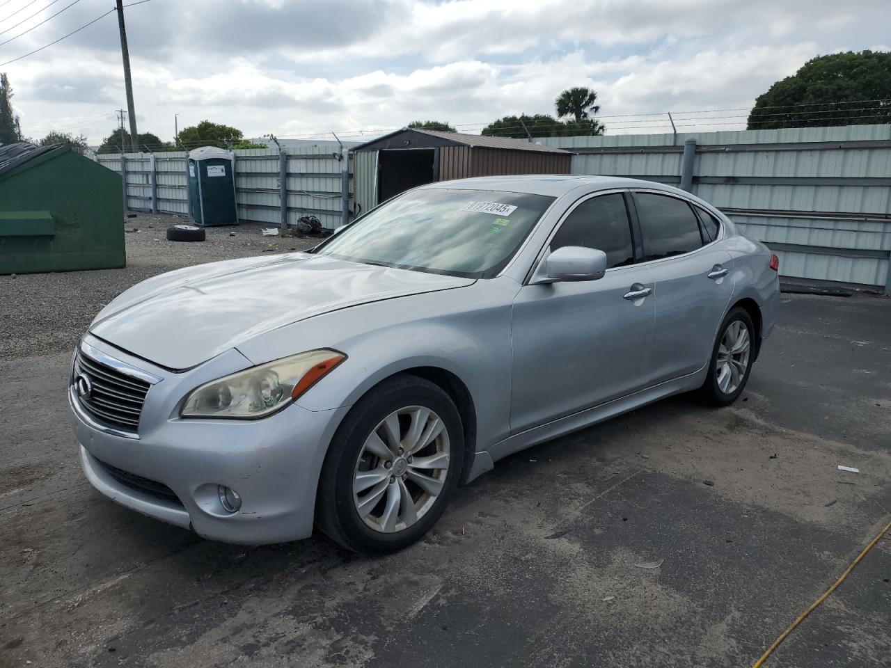 INFINITI M37
