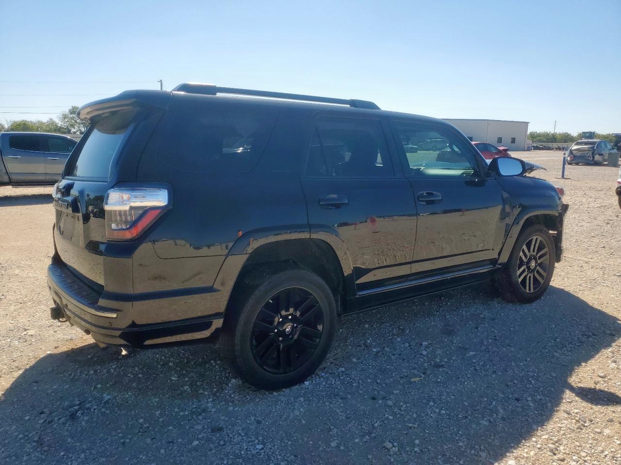 TOYOTA 4RUNNER SR5/SR5 PREMIUM