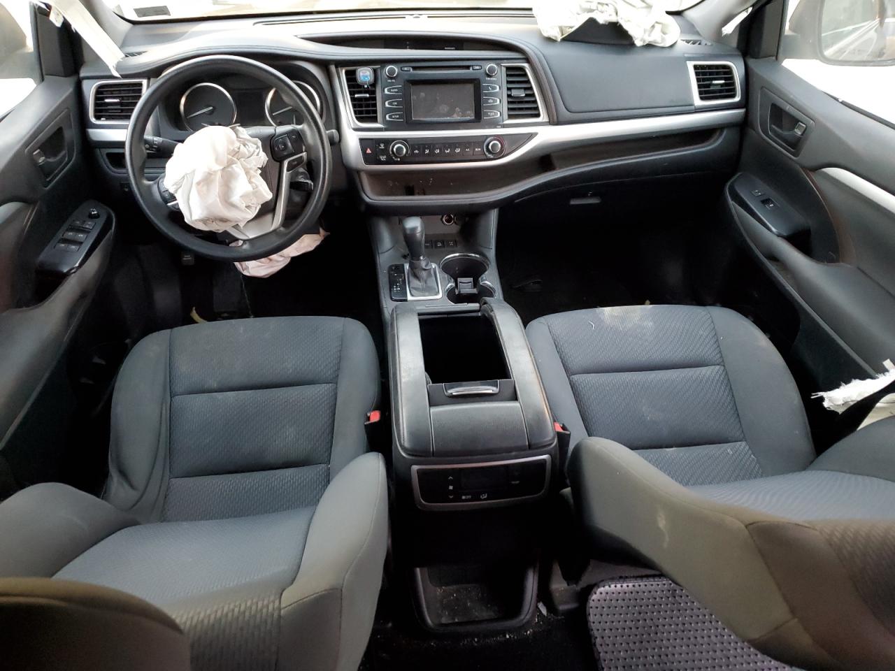 TOYOTA HIGHLANDER LE