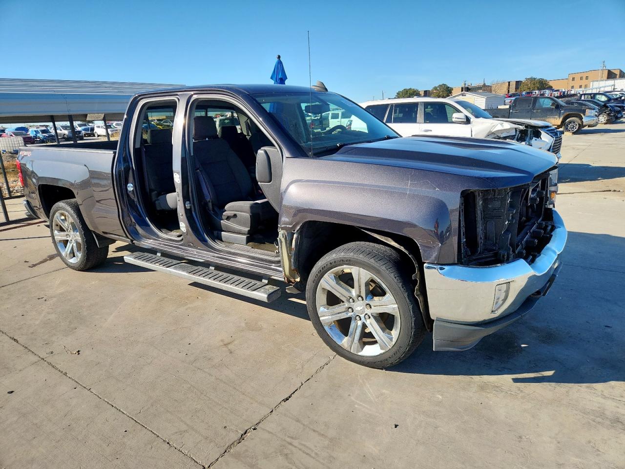 CHEVROLET SILVERADO K1500 LT