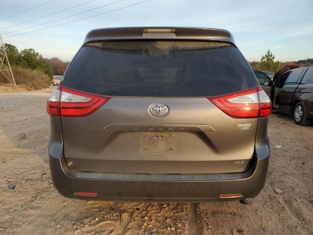 2015 TOYOTA SIENNA XLE #3292313289