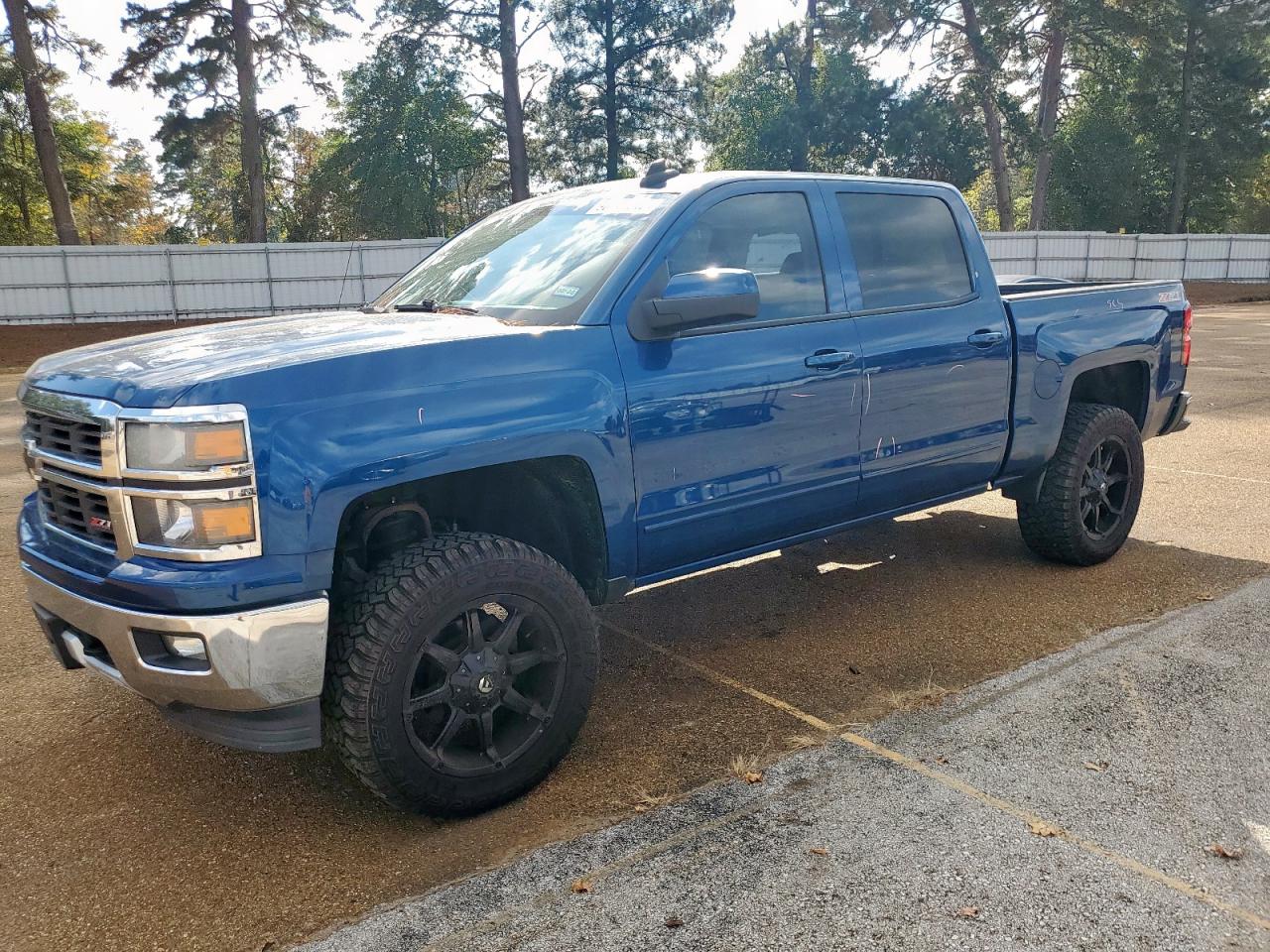 CHEVROLET SILVERADO K1500 LT