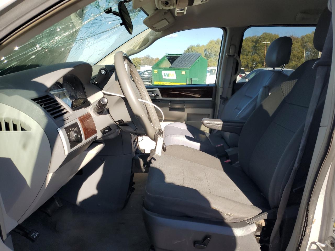 CHRYSLER TOWN & COUNTRY TOURING