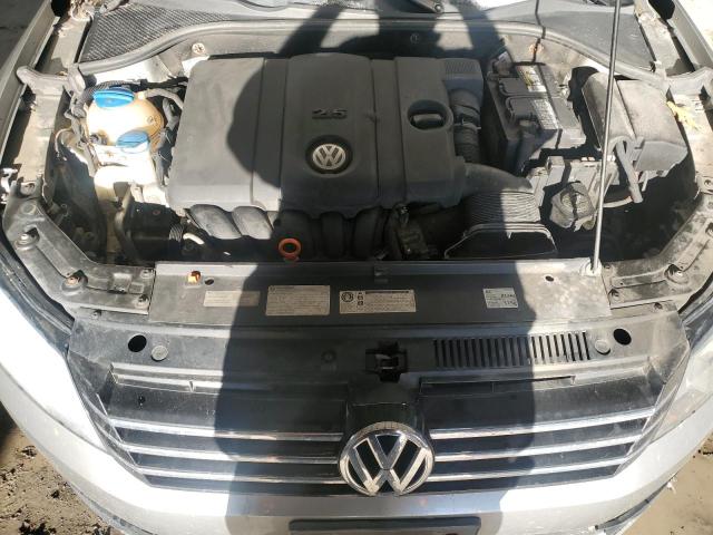 2013 VOLKSWAGEN PASSAT SE #3302699061