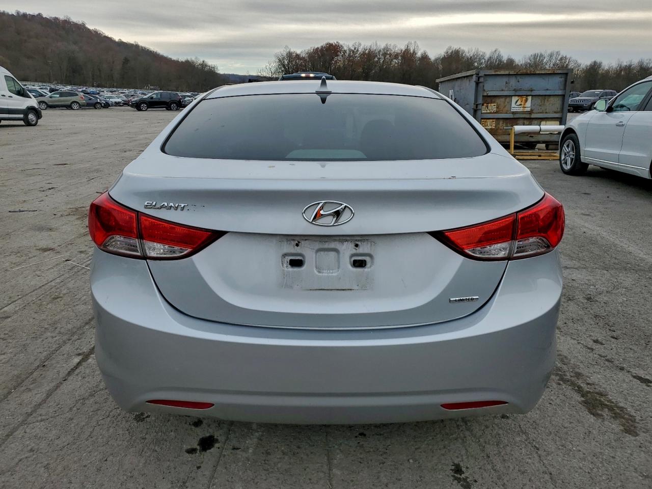 HYUNDAI ELANTRA GLS