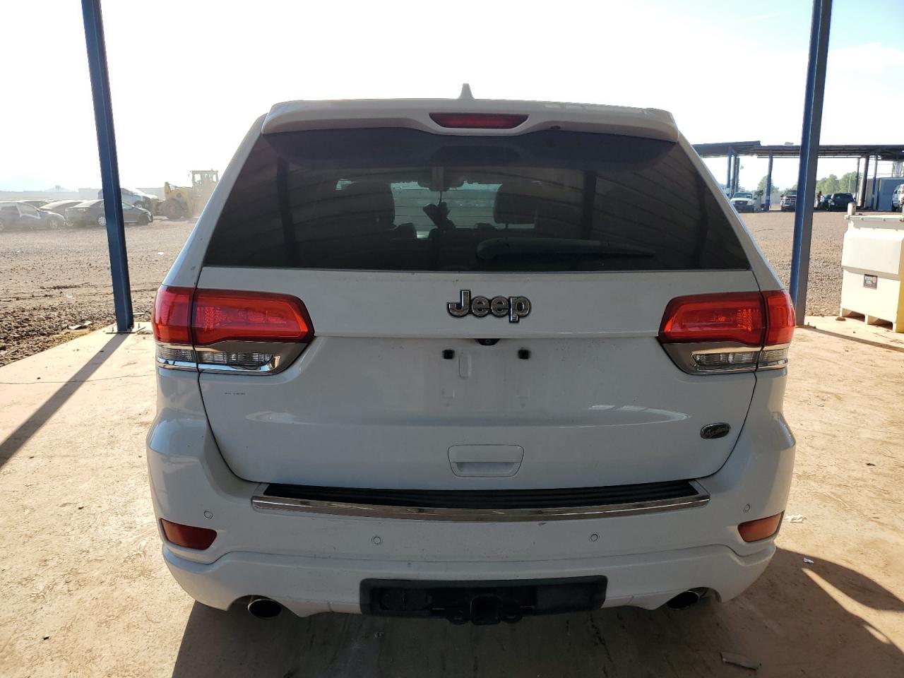 JEEP GRAND CHEROKEE OVERLAND