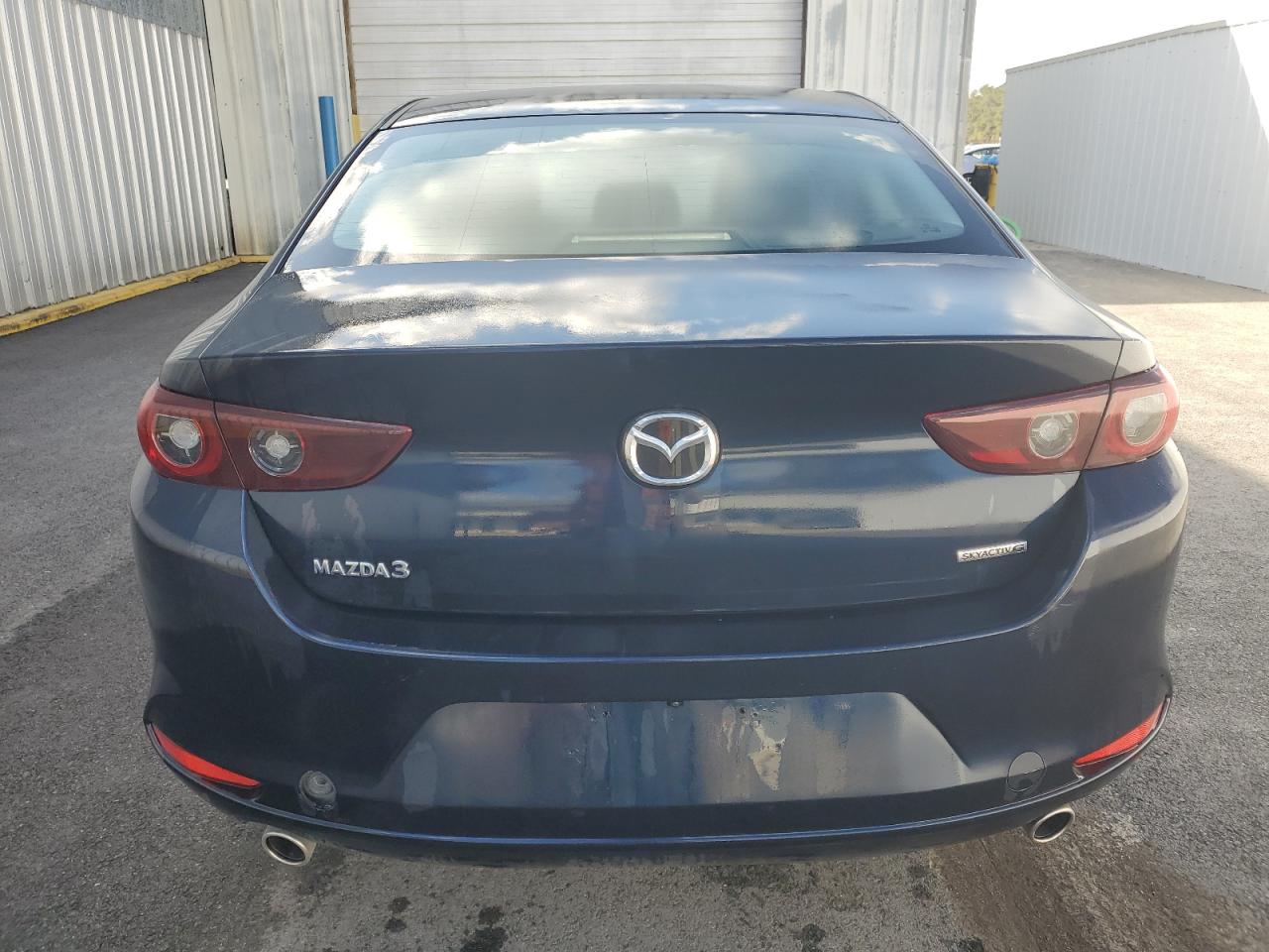 Lot #3318890936 2024 MAZDA 3