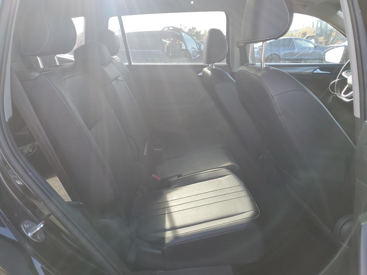 VOLKSWAGEN TIGUAN SE