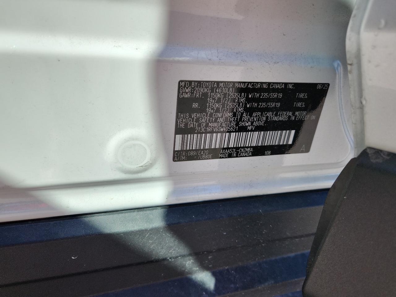 TOYOTA RAV4 XLE PREMIUM