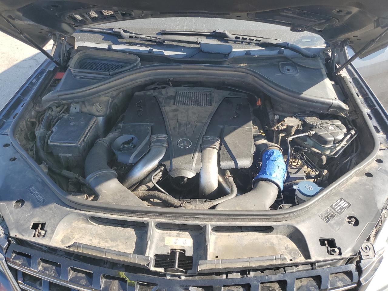 MERCEDES-BENZ M-CLASS 550 4MATIC