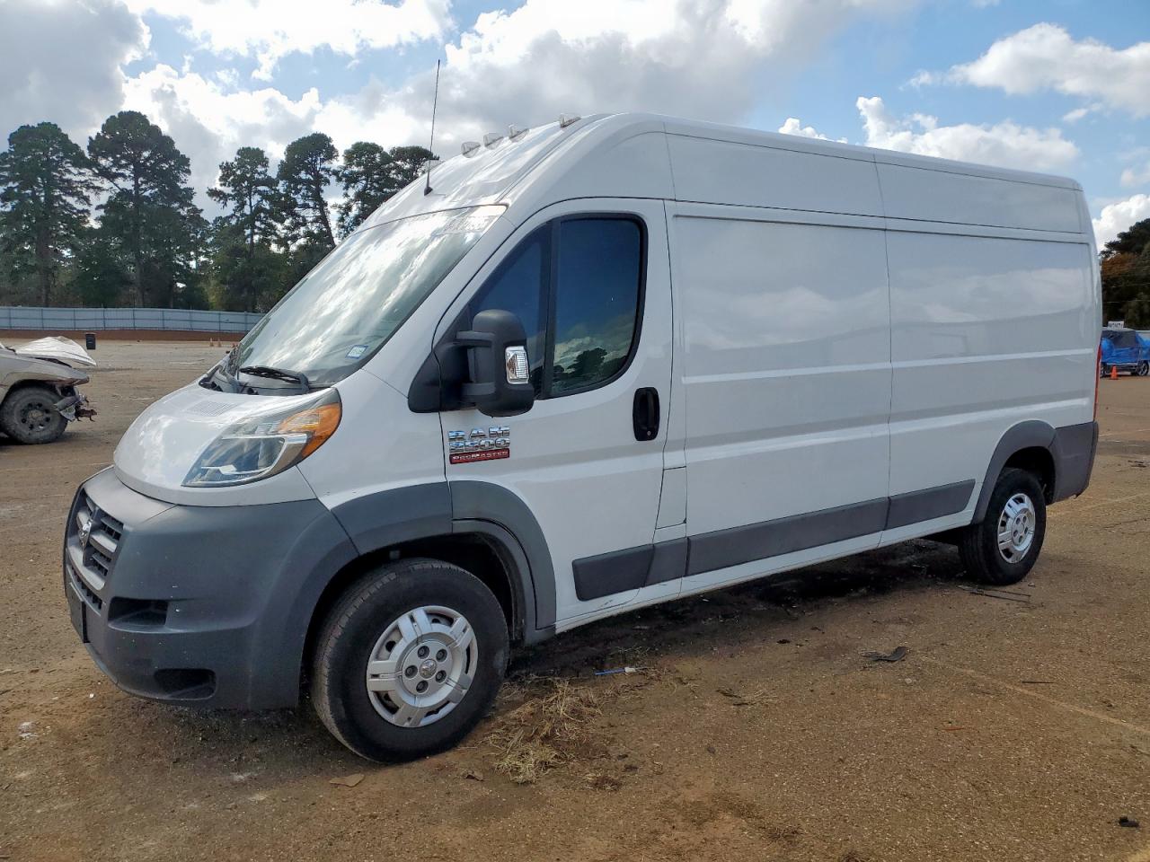 RAM PROMASTER 2500 HIGH
