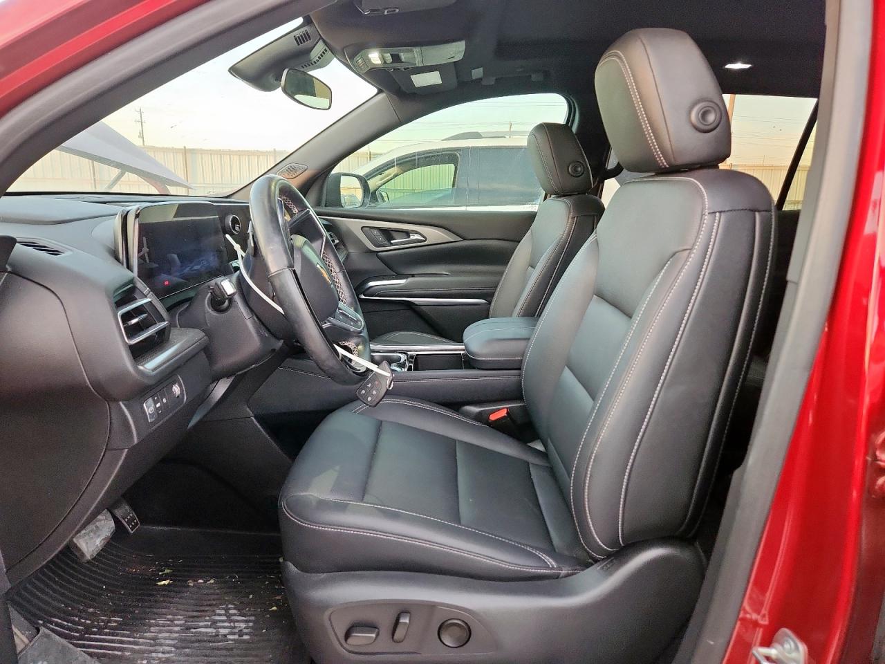 CHEVROLET TRAVERSE LT