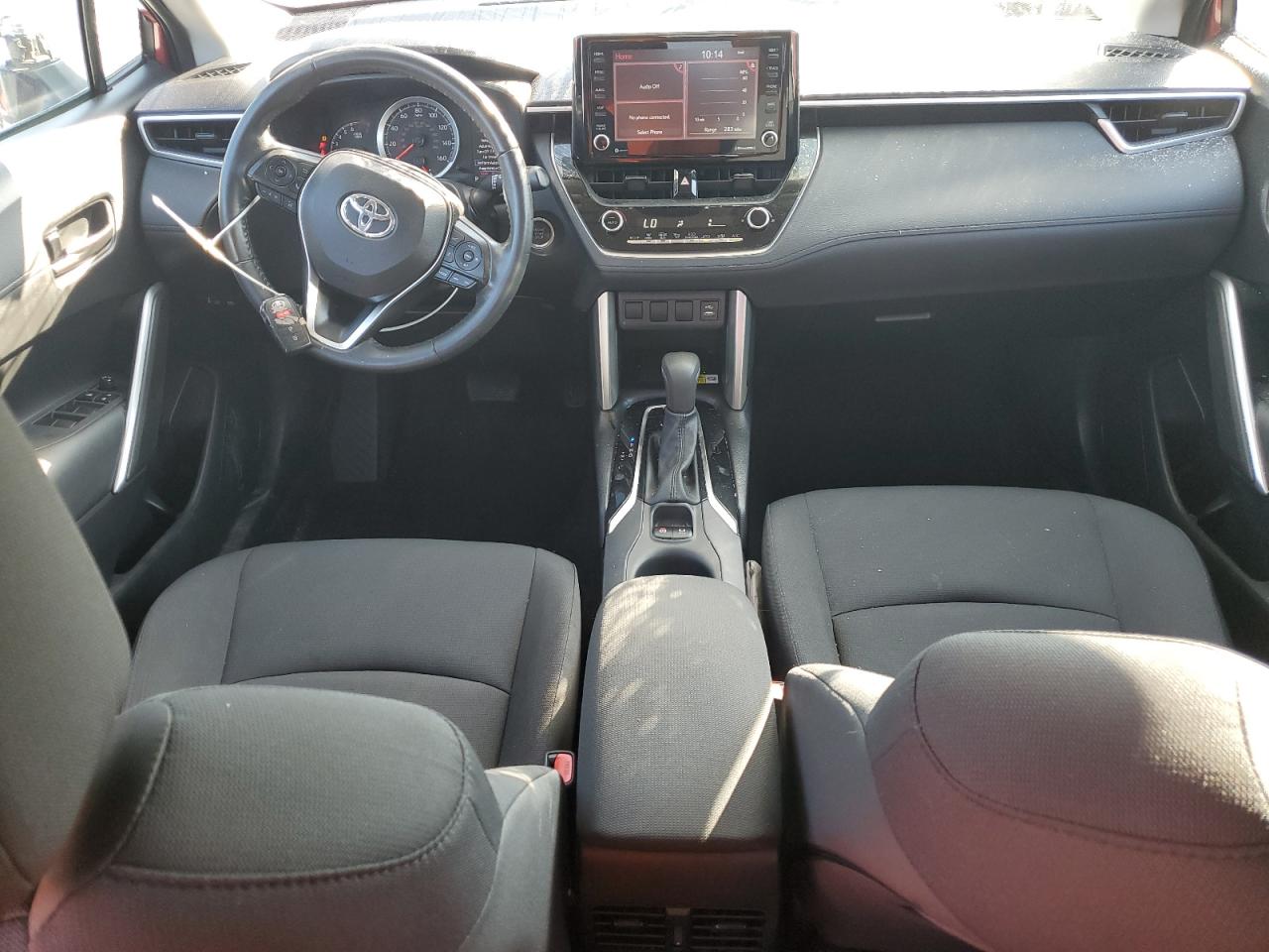 TOYOTA COROLLA CROSS LE