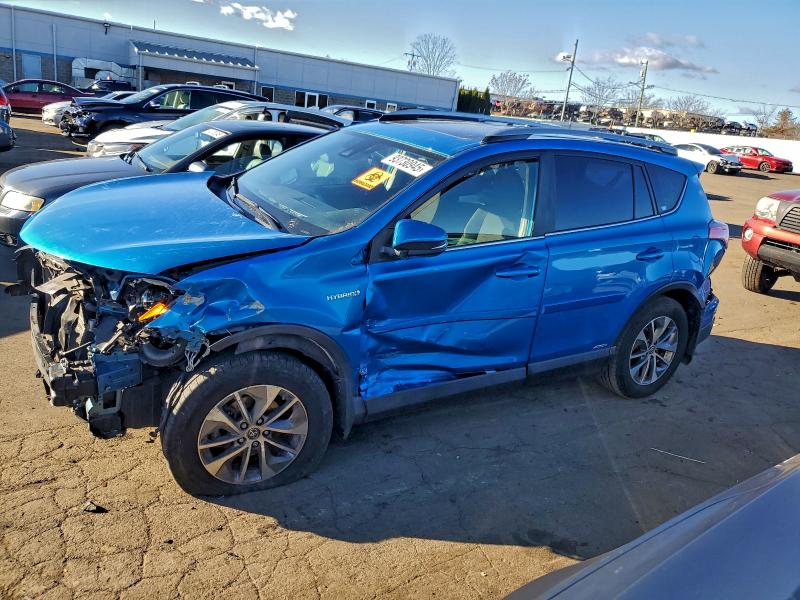 2017 TOYOTA RAV4 HV LE #3304515504