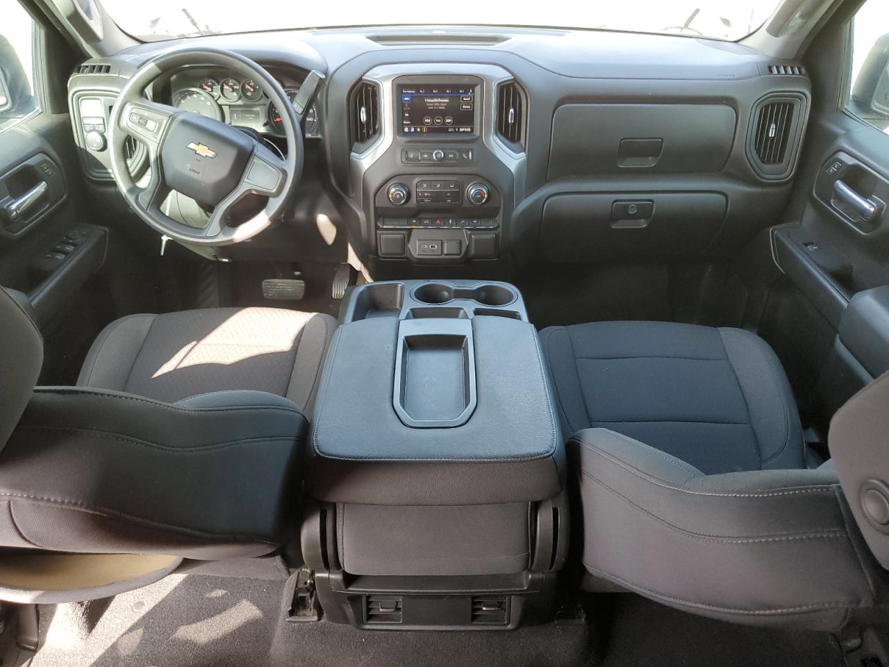 CHEVROLET SILVERADO C1500 CUSTOM